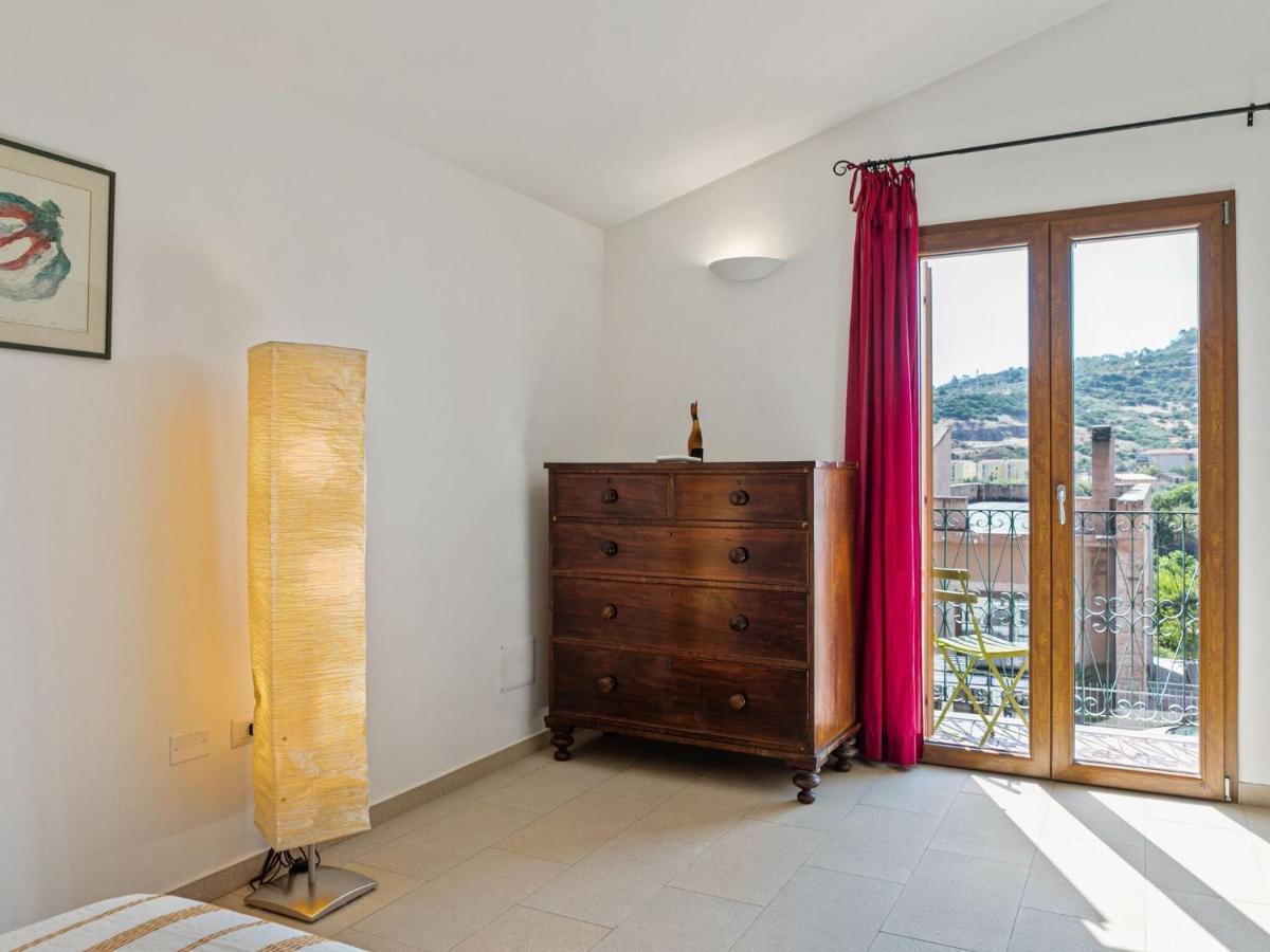 Belvilla By Oyo Casa Santa Giusta Bosa Ngoại thất bức ảnh